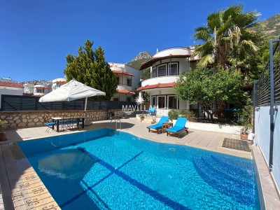 Villa Nisan